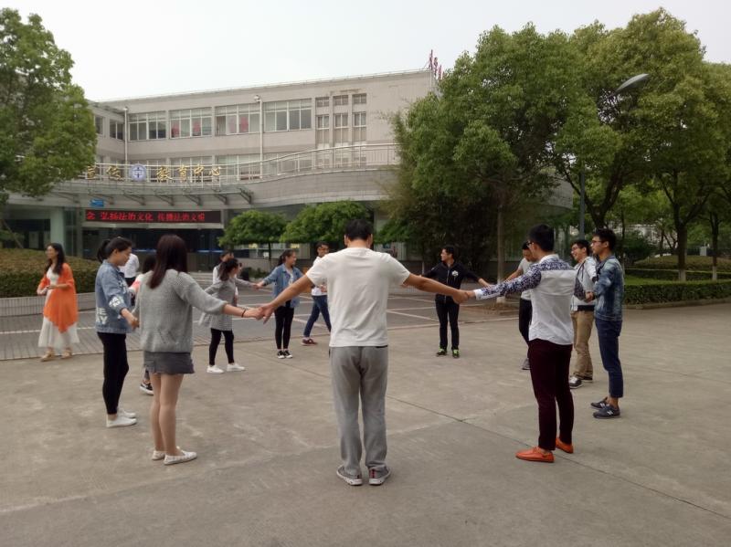 调整大小 活动二2.jpg