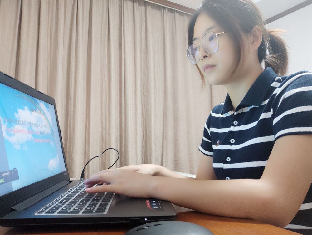 1631948741971245.jpg 郭丰_副本.jpg