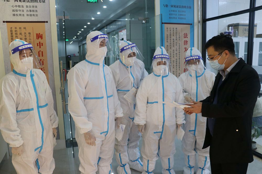 人员转运.JPG
